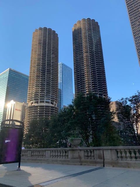 Chicago: Full-Day Guided City Tour by Bus - Included Services