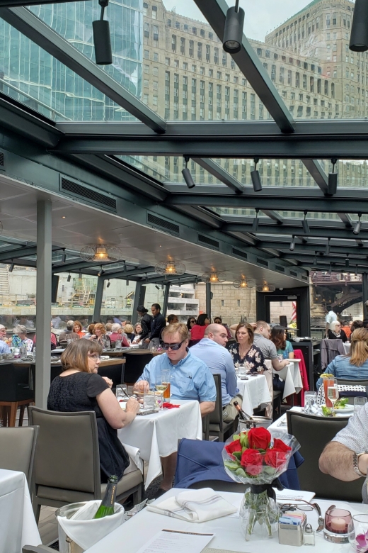 Chicago: Gourmet Brunch, Lunch, or Dinner River Cruise - Key Points