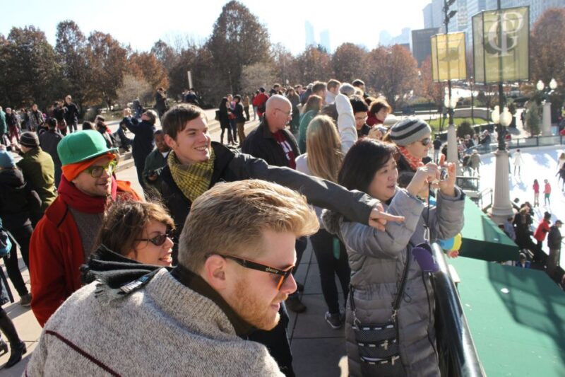 Chicago: Guided Holiday Walking Tour and Food Sampling - Participant Information