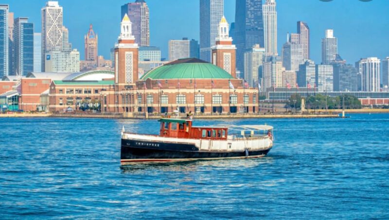 Chicago: Historic Architecture Chicago River Small Boat Tour - Booking Flexibility