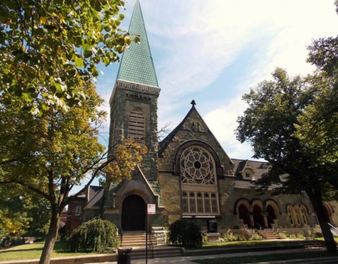 Chicago Historic Pullman Company Town Private Walking Tour - Sonder Market Hall and Lunch