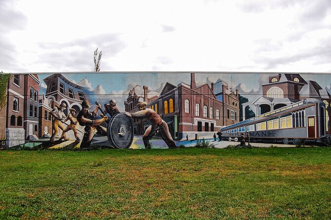 Chicago Historic Pullman Town Private Half-Day Walking Tour - Lunch and Refreshments Included