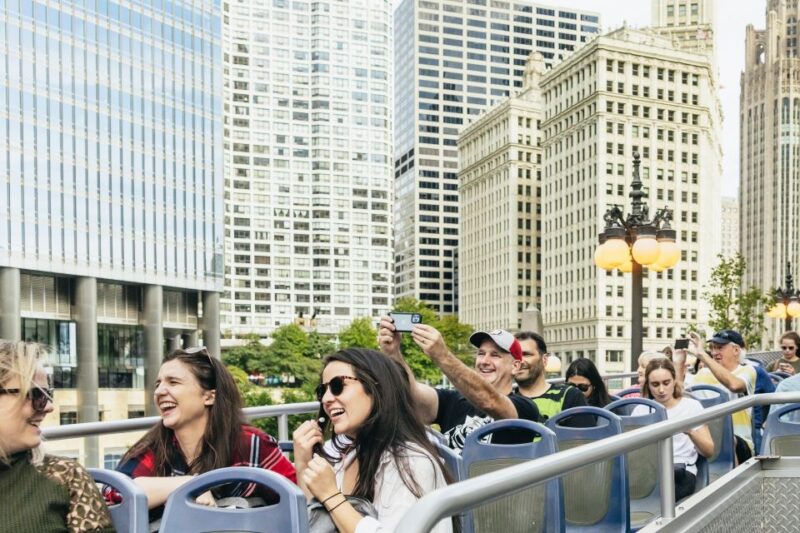 Chicago: Hop-on Hop-off Sightseeing Tour by Open-top Bus - Customer Experience and Reviews