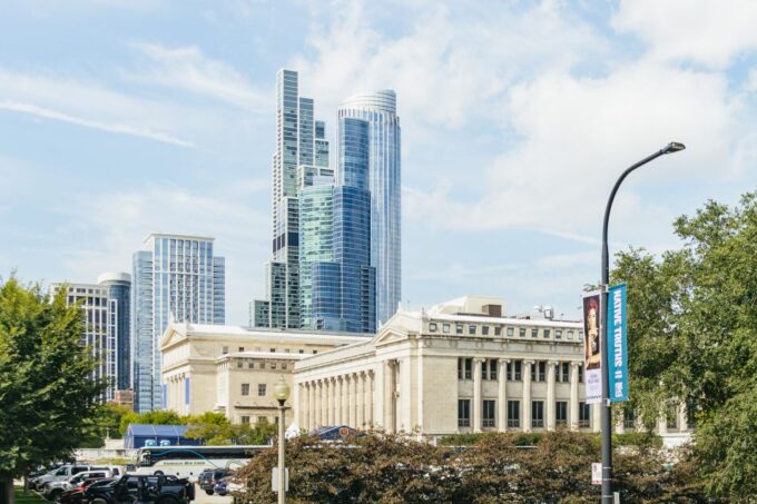 Chicago: Hop-on Hop-off Sightseeing Tour by Open-top Bus - Frequently Asked Questions