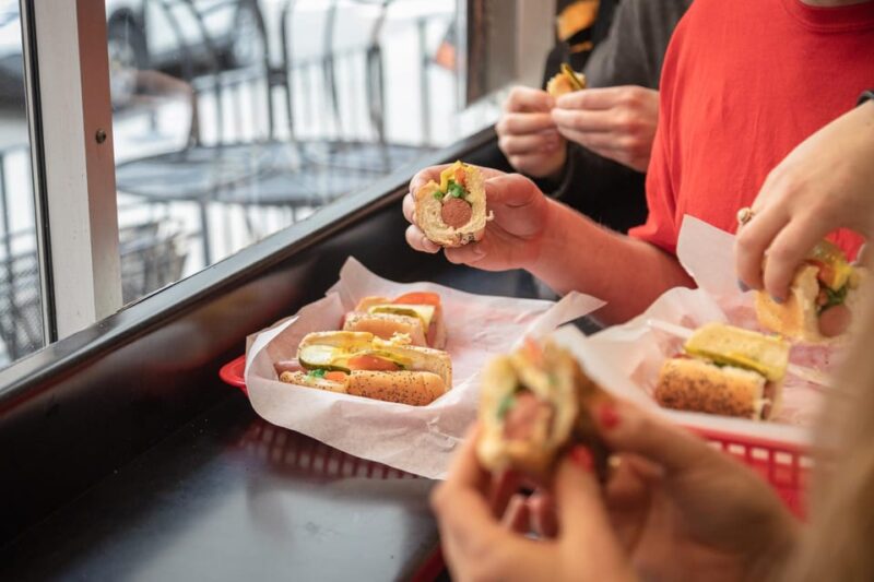 Chicago in a Day: Food and Architecture Private Walking Tour - Savoring Local Heritage Cuisine