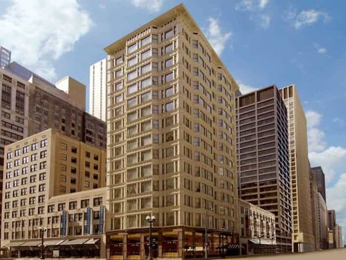 Chicago : Loop Private Walking Tour With a Guide - Key Points