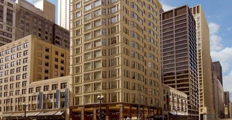 Chicago : Loop Private Walking Tour With a Guide - Tour Overview