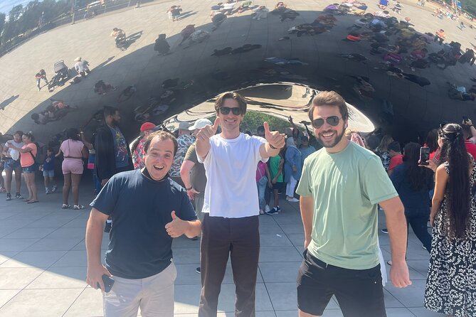 Chicago Luxury Minibus City Tour and Architecture River Cruise - Exploring Chicagos Iconic Architecture