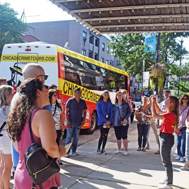 Chicago: Mob and Crime Bus Tour - Live Interactive Tour Guide
