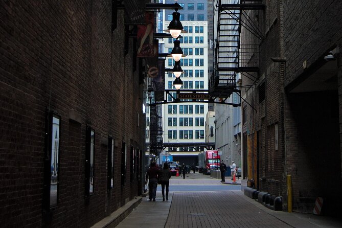 Chicago Mobs and Haunts Walking Tour - Tour Highlights