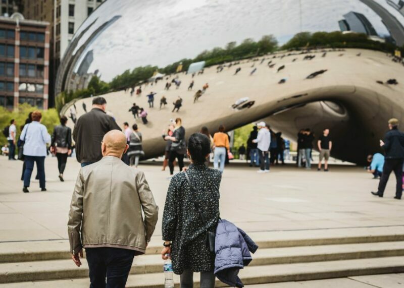 Chicago Premium Driving Tour with River Boat Cruise - Key Points
