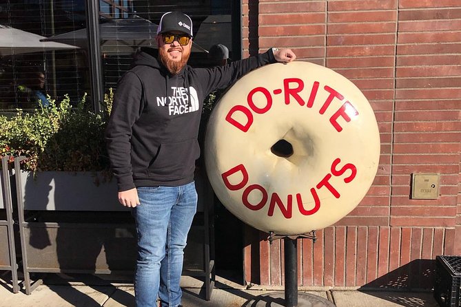 Chicago Private Foodie Tour: Windy City Faves - Taking in Local Culture