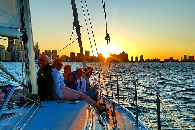 Chicago Private Sunset Sail on Lake Michigan - Inclusions