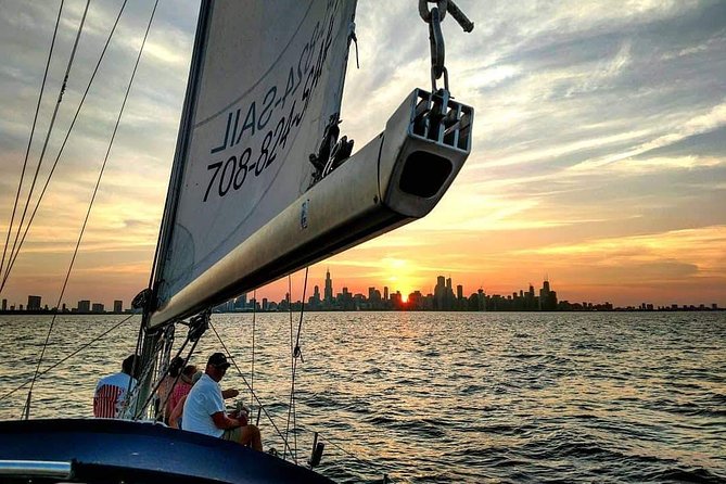 Chicago Private Sunset Sail on Lake Michigan - Customizable Experience