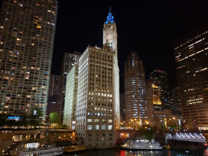 Chicago River: 1.5-Hour Guided Architecture Cruise - Starting Location and Check-in