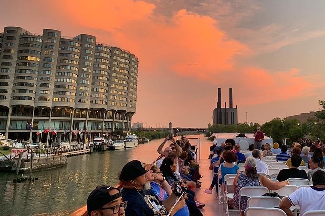 Chicago River 90-Minute Architecture Boat Tour - Meeting Point and Additional Information