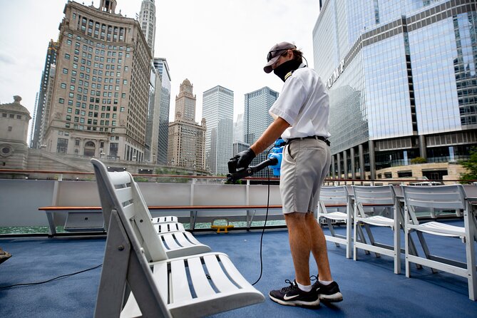 Chicago River 90-Minute History and Architecture Tour - Meeting and End Point