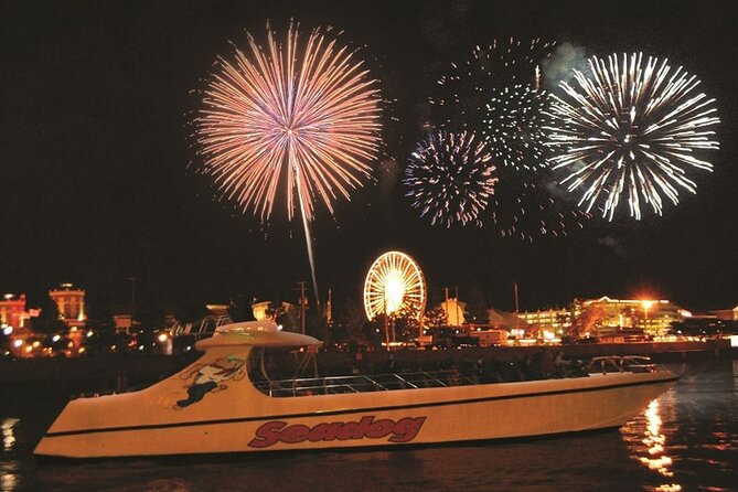Chicago Seadog Fireworks Cruise - Highlights