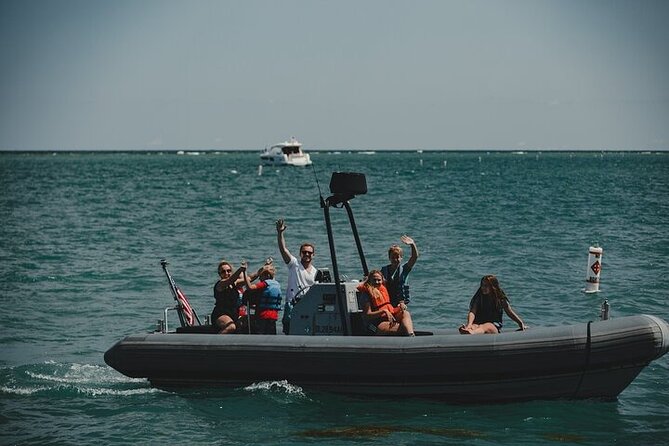Chicago Shoreline Adventure Boat Tour - Group Size