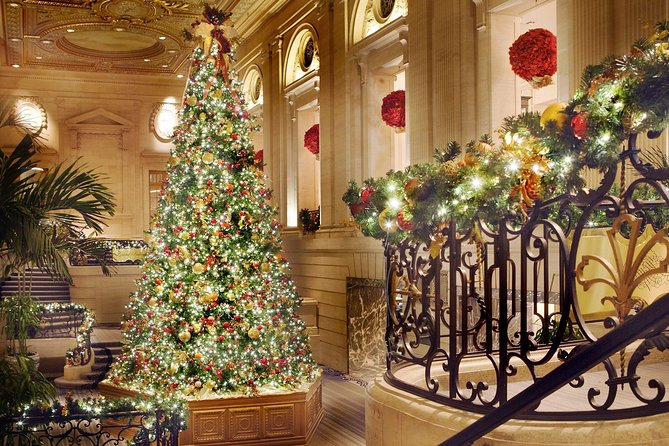 Chicago-Style Holiday Hike: Festive Food and Walking Tour - About the Tour Company