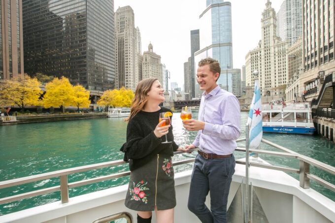 Chicago: Thanksgiving Gourmet Lunch Cruise on Chicago River - Seating Arrangements