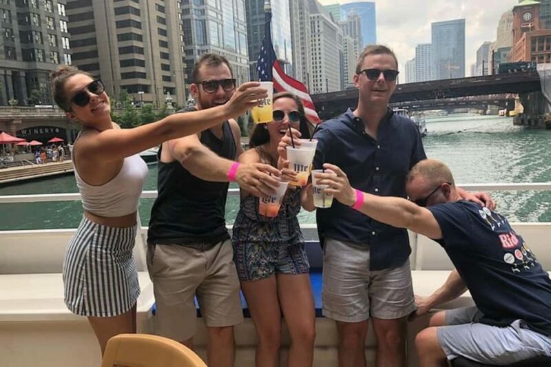 Chicago: Tiki Bar Cruise on Chicago River or Lake Michigan - An In-Depth Look at the Tiki Bar Cruise Experience