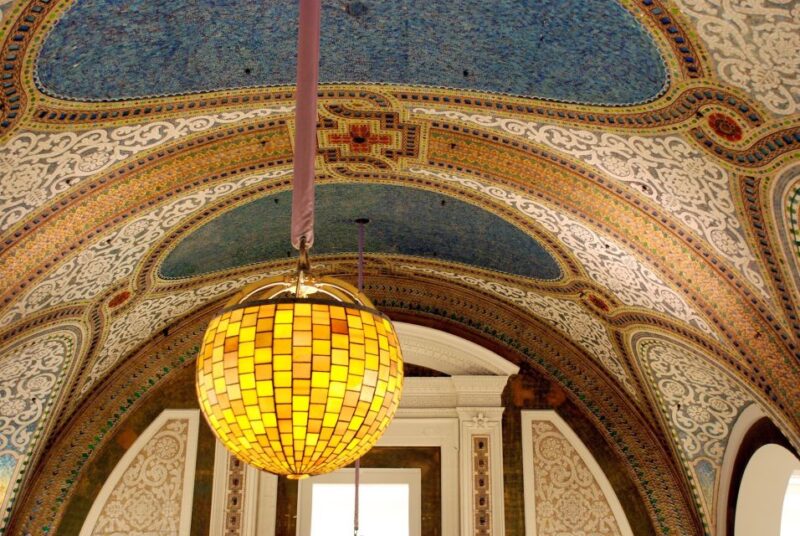 Chicago: Treasures of the Golden Age Walking Tour - Pricing and Booking