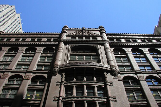 Chicago Walking Tour: Art Deco Skyscrapers Loop - Professional and Certified Guidance