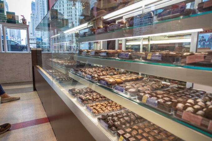 Chicago Walking Tour: Legacy of the Prohibition Era - Carbon Neutral Operation