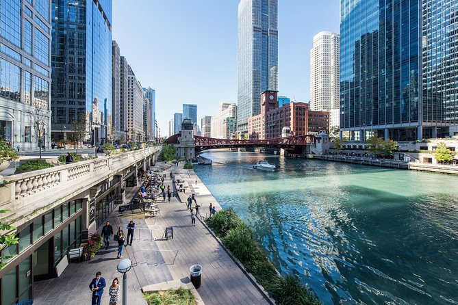 Chicago Walking Tour: Must-See Chicago - Duration and Accessibility Details