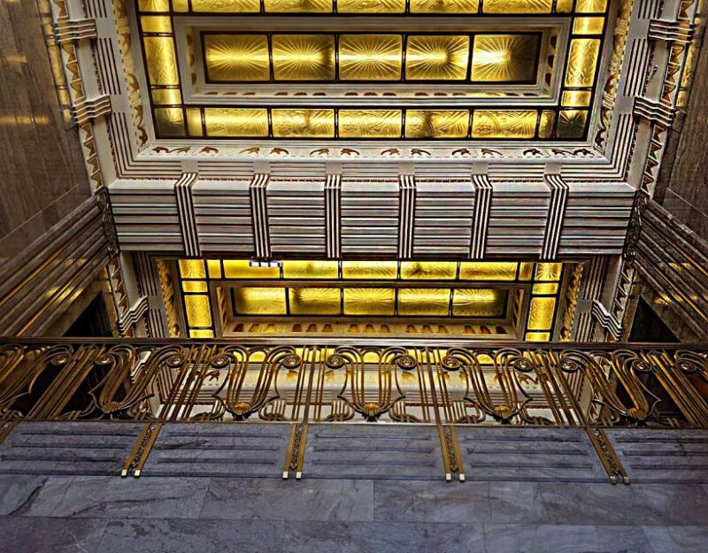 Chicago Walking Tour: See Inside Art Deco Masterpieces - Tour Highlights