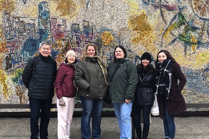 Chicago Winter Loop Walking Tour With Indoor Stops - Highlights of Indoor Stops