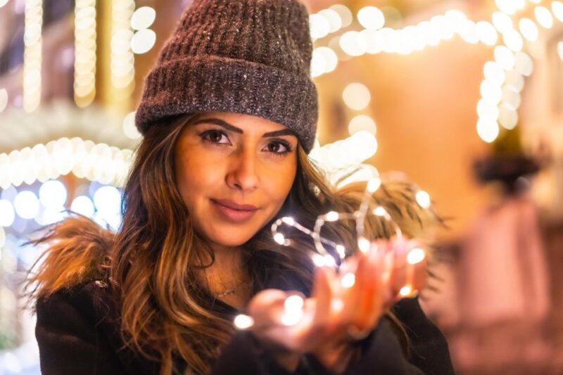 Chicago's Festive Lights: A Magical Christmas Journey - Itinerary Details