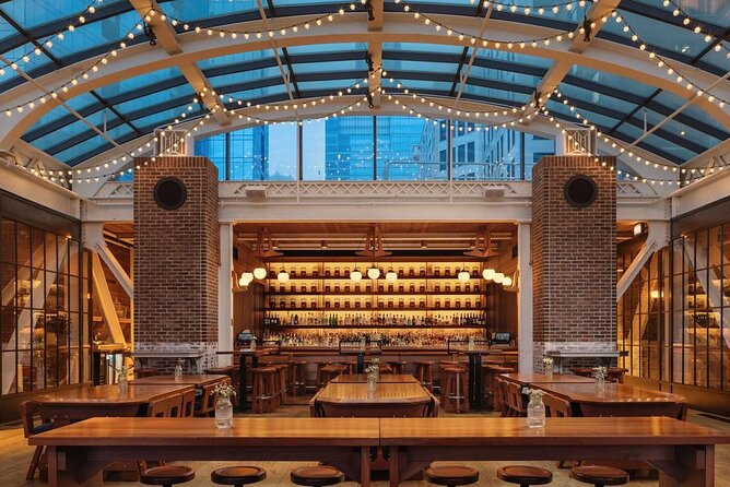 Chicagos Secret Interiors Architectural Walking Tour - Visionaries Who Shaped the Citys Skyline