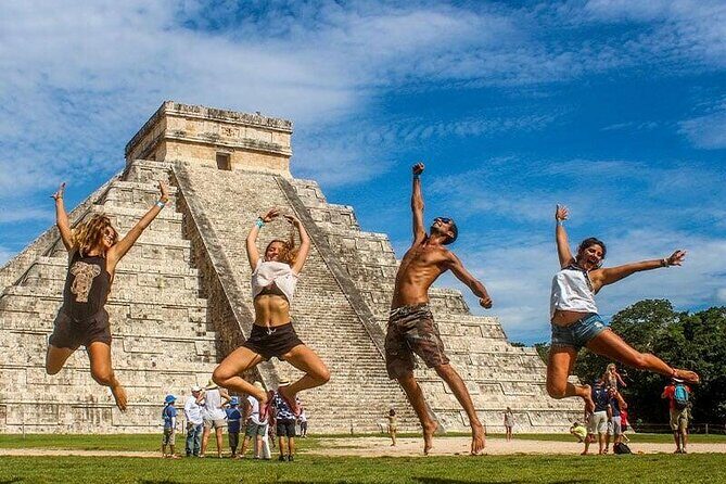Chichen Itza, 2 cenotes Ik Kil and Hubiku, visit to Valladolid - Exploring Chichen Itza: The Heart of the Tour