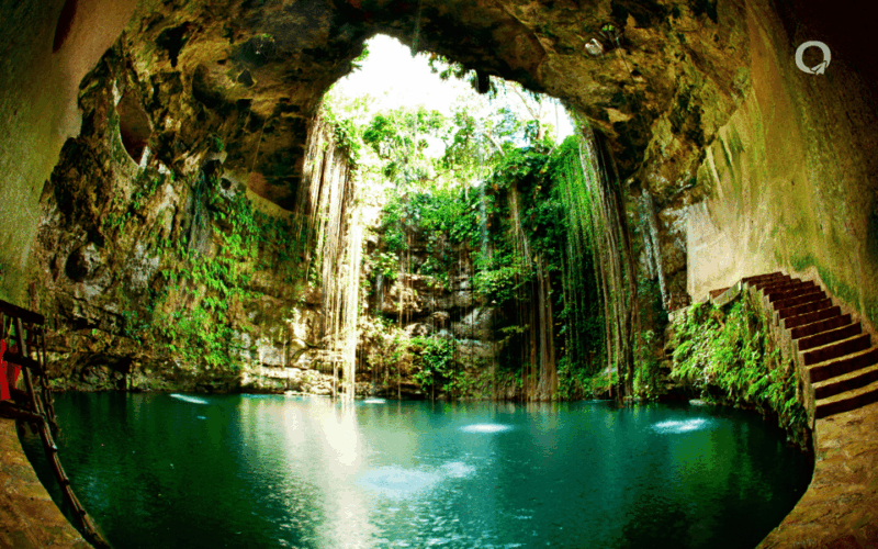 Chichen Itza and 2 Cenotes With Entrance Fees Included Ikkil and Hubiku - Included in the Tour