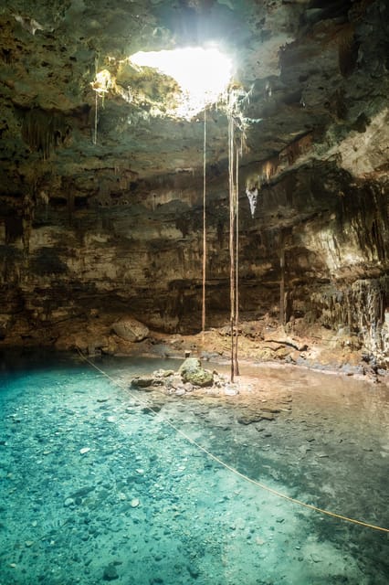 Chichen Itza and Two Cenotes Day Tour From Cancun - Accessibility and Restrictions