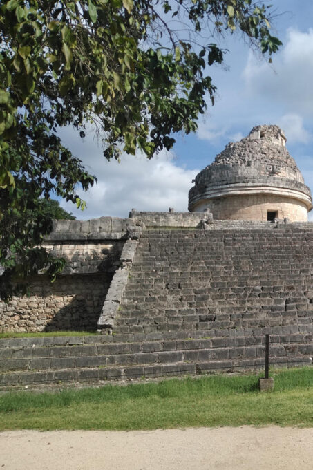 Chichen Itza and Two Cenotes Day Tour From Cancun - Pickup Locations and Arrival