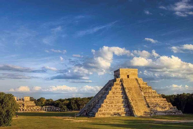 Chichen Itza Archeological Mayan Ruin only from Tulum - Group Size and Atmosphere