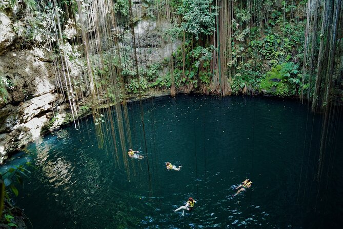 Chichen Itza, Cenote and Mayan Cuisine Guided Tour With Lunch - Highlights and Inclusions