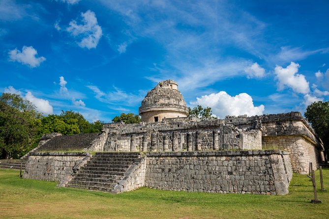 Chichen Itza Guided Historical Tour With Lunch Included - Guided Tour With Live Commentary
