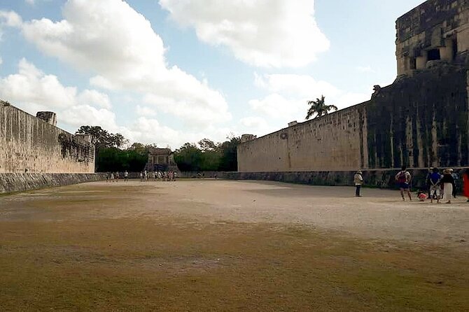 Chichén Itzá Kukulkan & Swim in 2 Cenotes - Cooling Off in Cenotes