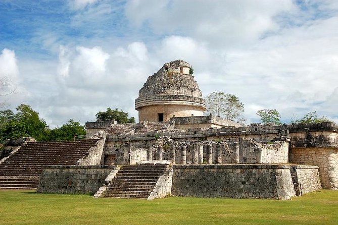 Chichen Itza Plus - Comfortable Bus Experience