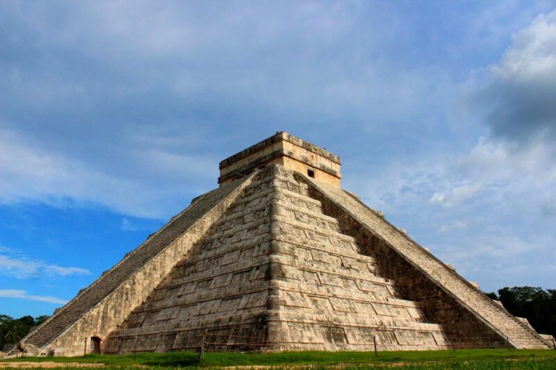 Chichen Itza Sunrise Express Day Tour From Riviera Maya - Included Amenities