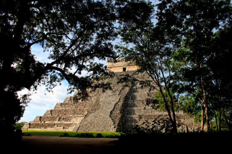 Chichen Itza Sunrise Express Day Tour From Riviera Maya - Participant Eligibility