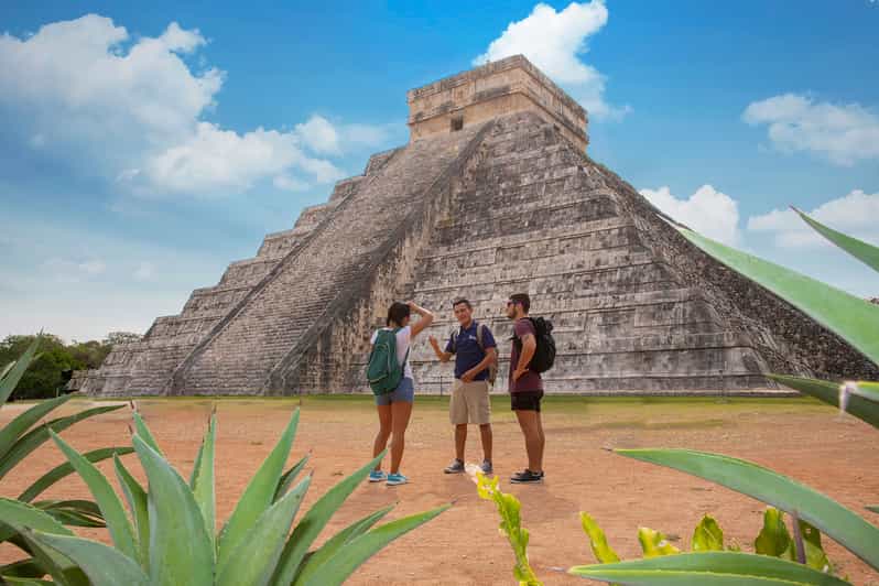 Chichen Itza Tour & Traditional Yucatecan Lunch - Inclusions