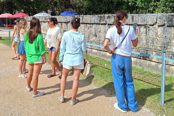 Chichen Itza : Walking Tour with Expert Guide and Skip-the-Line Access! - Practical Tips for Visitors
