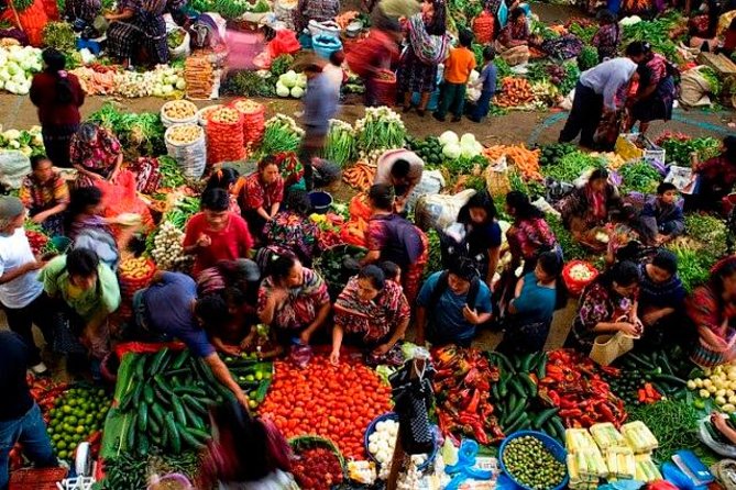 Chichicastenango and Iximché Day Trip From Guatemala City - Exploring Chichicastenango Market