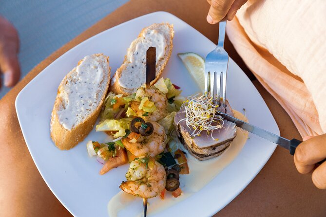 Chill and Grill Catamaran Tour in Bonaire - Customer Feedback Highlights