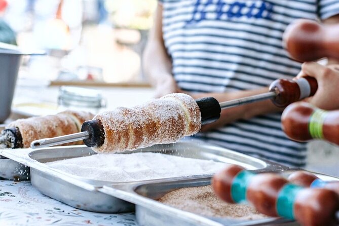 Chimney Cake Workshop in City Park Budapest - Key Points